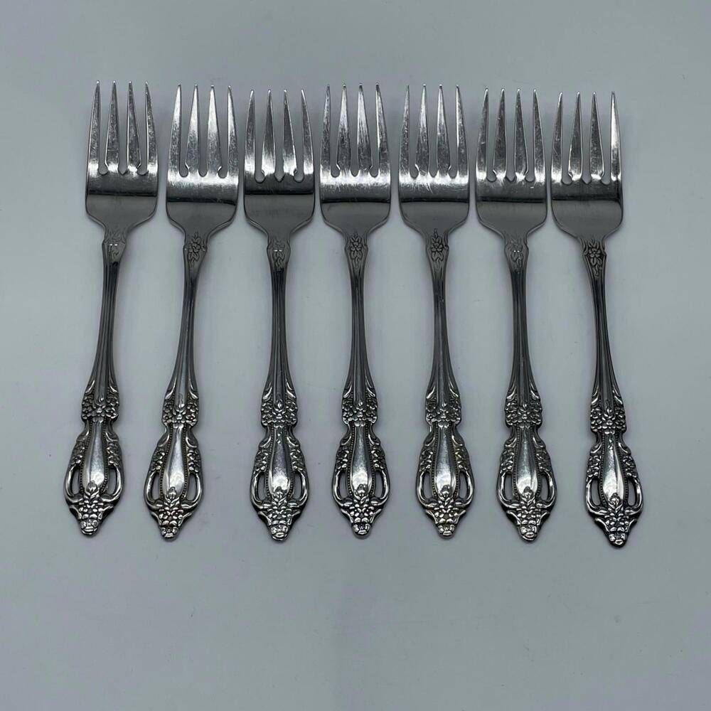 LOT of 7 Oneida RAPHAEL Distinction Deluxe Stainless Flatware SALAD FORKS
